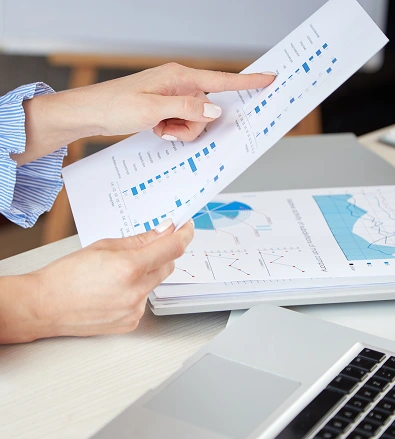 How Softacom Modernized a 35-Year-Old Windows App – 86% Faster Reports, Zero Downtime